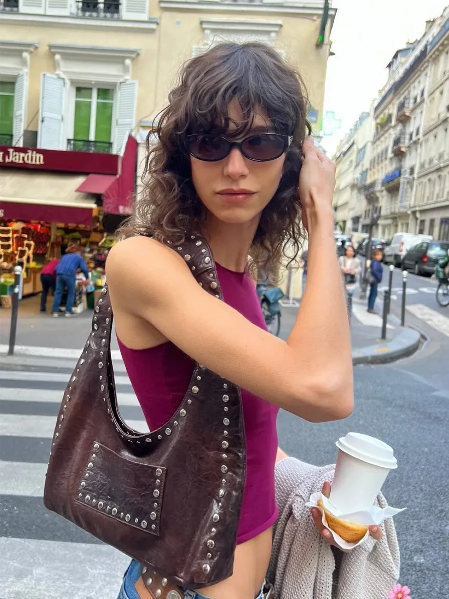 Retro Rivet Studded Shoulder Bag European & American Style, Wind 