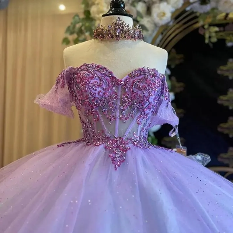 バレンタインデー　ハコス・ベールズ　フルセット　セット　a Gorgeous Blue Sparkly Tulle Beaded Prom Dress, Tiered Formal