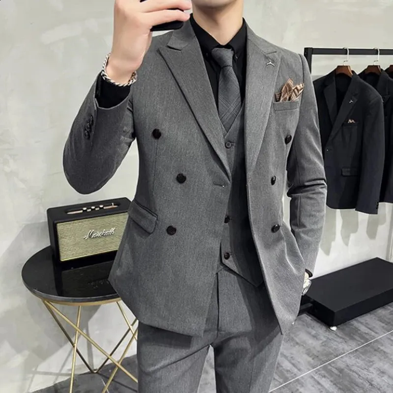 Traje De Piezas A Rayas De Ajuste Delgado Para Hombres Atuendo - Main Image