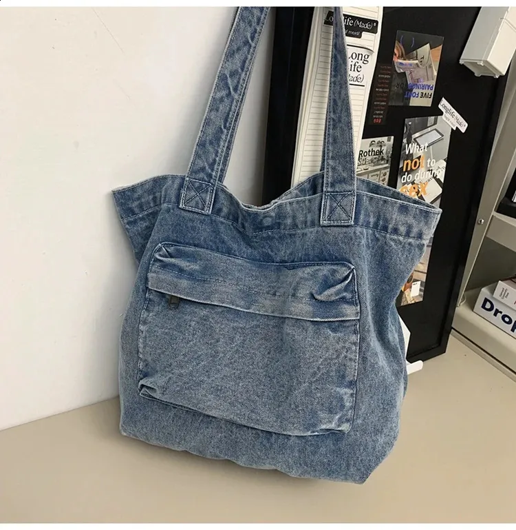 ショルダーバッグ・ポシェット JILLSTUART Washing cotton denim shoulder bag 4BFK532 Womens Canvas Handbags: Denim Shoulder Bag, Large Cotton