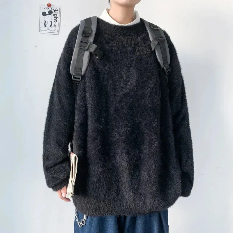 Rosa Angora Pullover: Weicher, Flauschiger Strick Für Männer Und