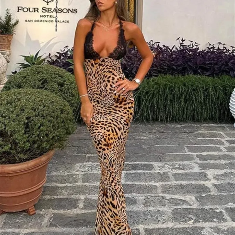 Ocane Vtements -Lopard Print Plunging Halter Neck Maxi Dress Loepard / M