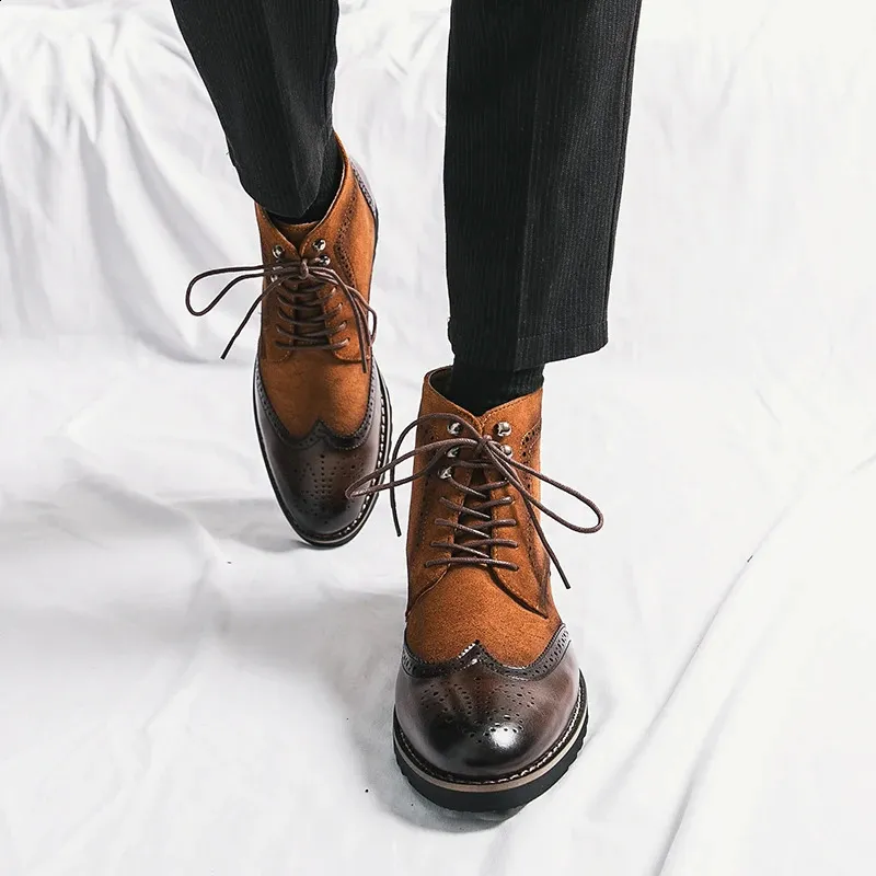 Men's Classic Wingtip Brogue Leather Ankle Boots For Business_voghion.com