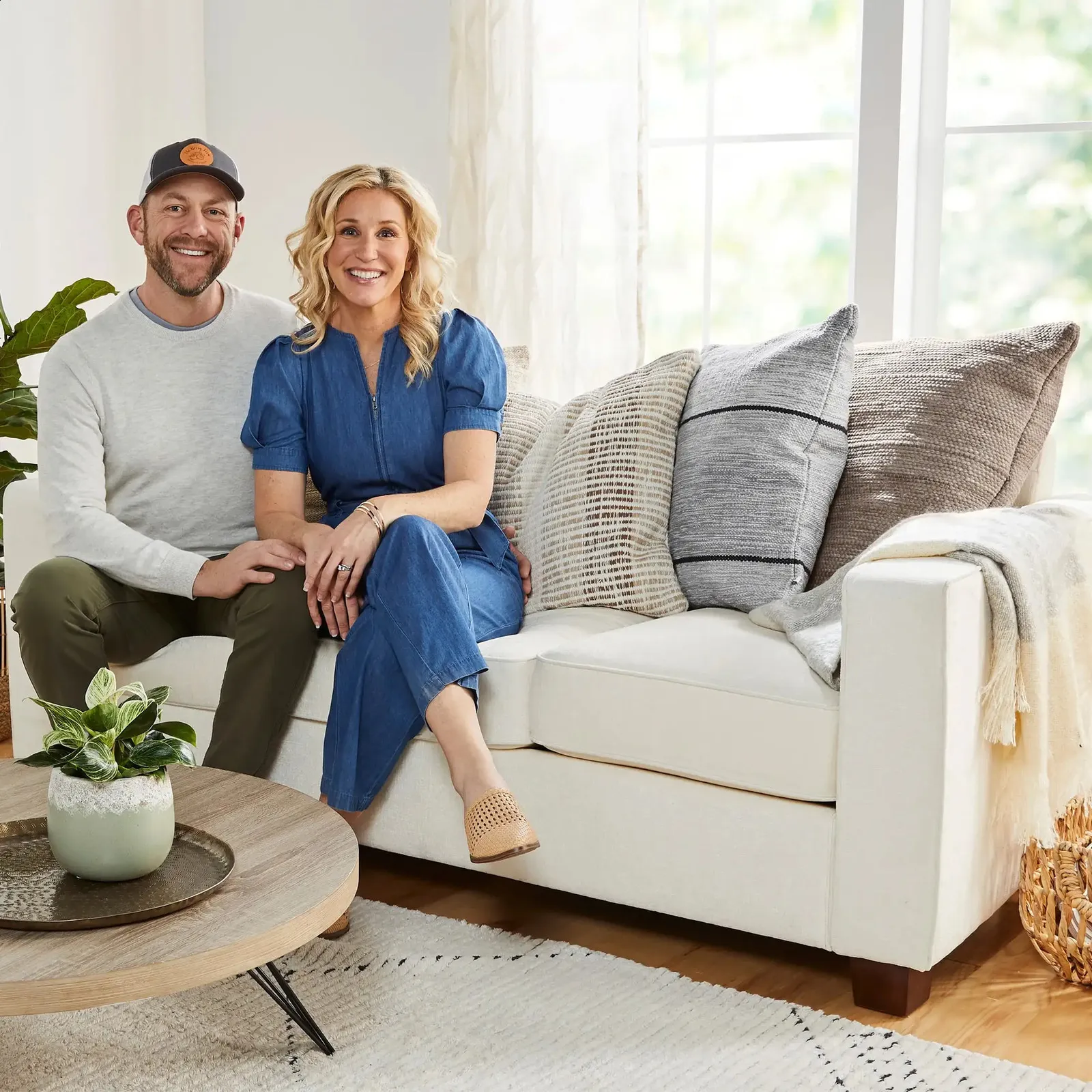 Zoey Beige Oversized Oblong Boho Lumbar Pillow By Dave Jenny Marrs 14 X 36 For Better Homes Gardens 1 Count 240829 From Dorothystore 29.87 DHgate.Com