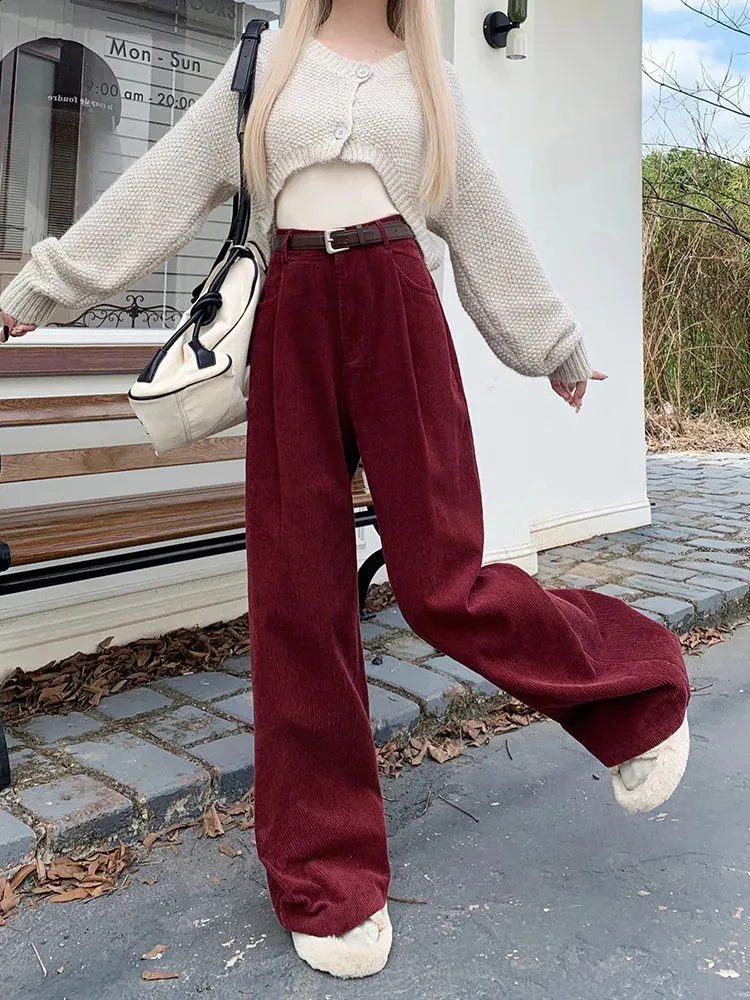 Versatile Corduroy Wide-Legged baggy pants for Women Versatile Corduroy Wide-Legged baggy pants for Women