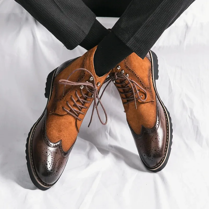 Men's Classic Wingtip Brogue Leather Ankle Boots For Business_voghion.com