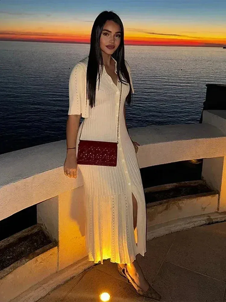 Summer Elegant Short Sleeve party dress: Knitted Solid Splicing O-Neck Short Sleeve Midi Dress for Women (240926)