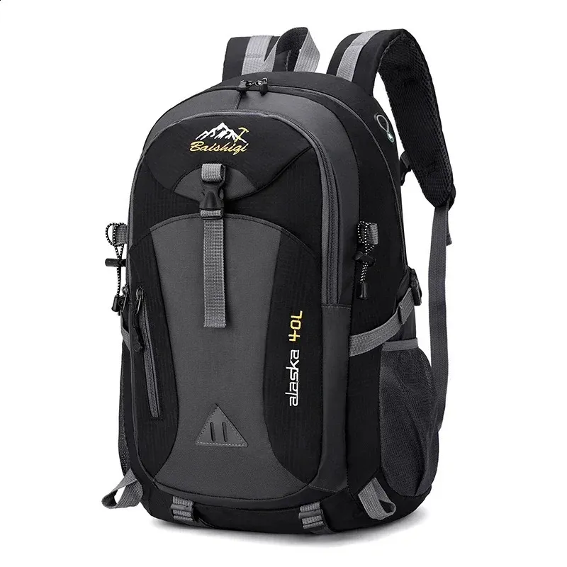 Mochilas De Viaje Impermeables De 40L: Mochilas Duraderas De