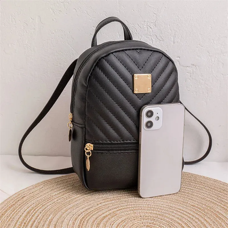 Mini Backpack Mobile Phone Bag for Women PU Leather Solid  display picture 3