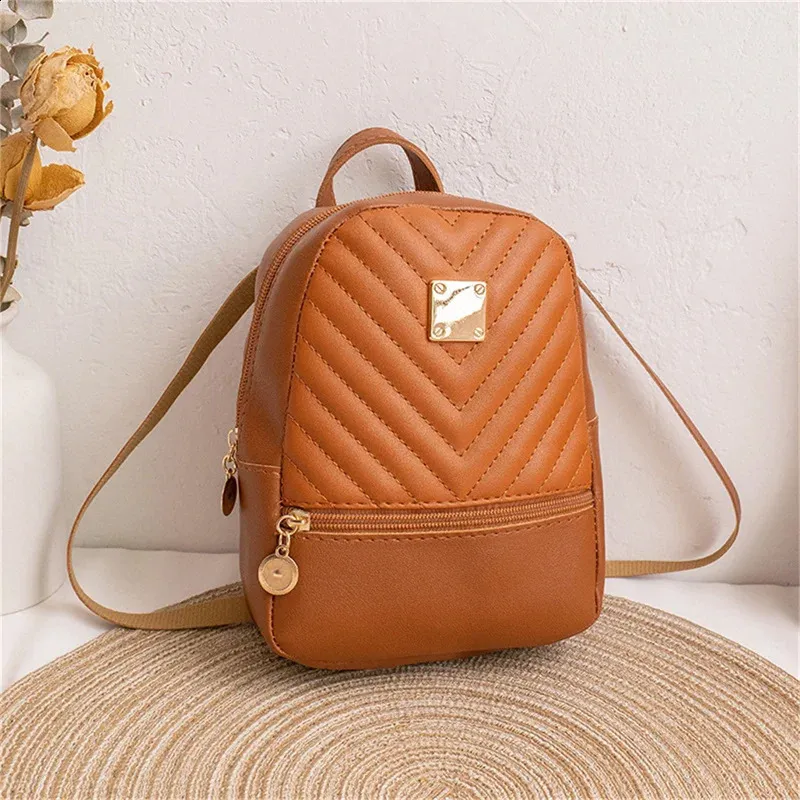 Mini Backpack Mobile Phone Bag for Women PU Leather Solid  display picture 2