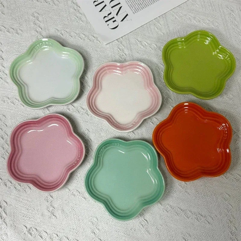 14cm Irregular Ceramic Flower Dinner Plates  From Tsukistore
