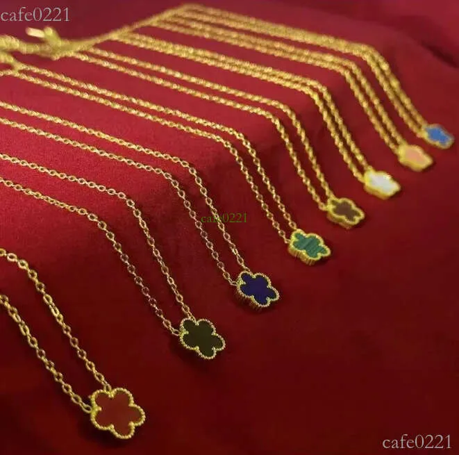 Luxury Classic Clover Designer 4 Clover Necklace Chain With Pearl