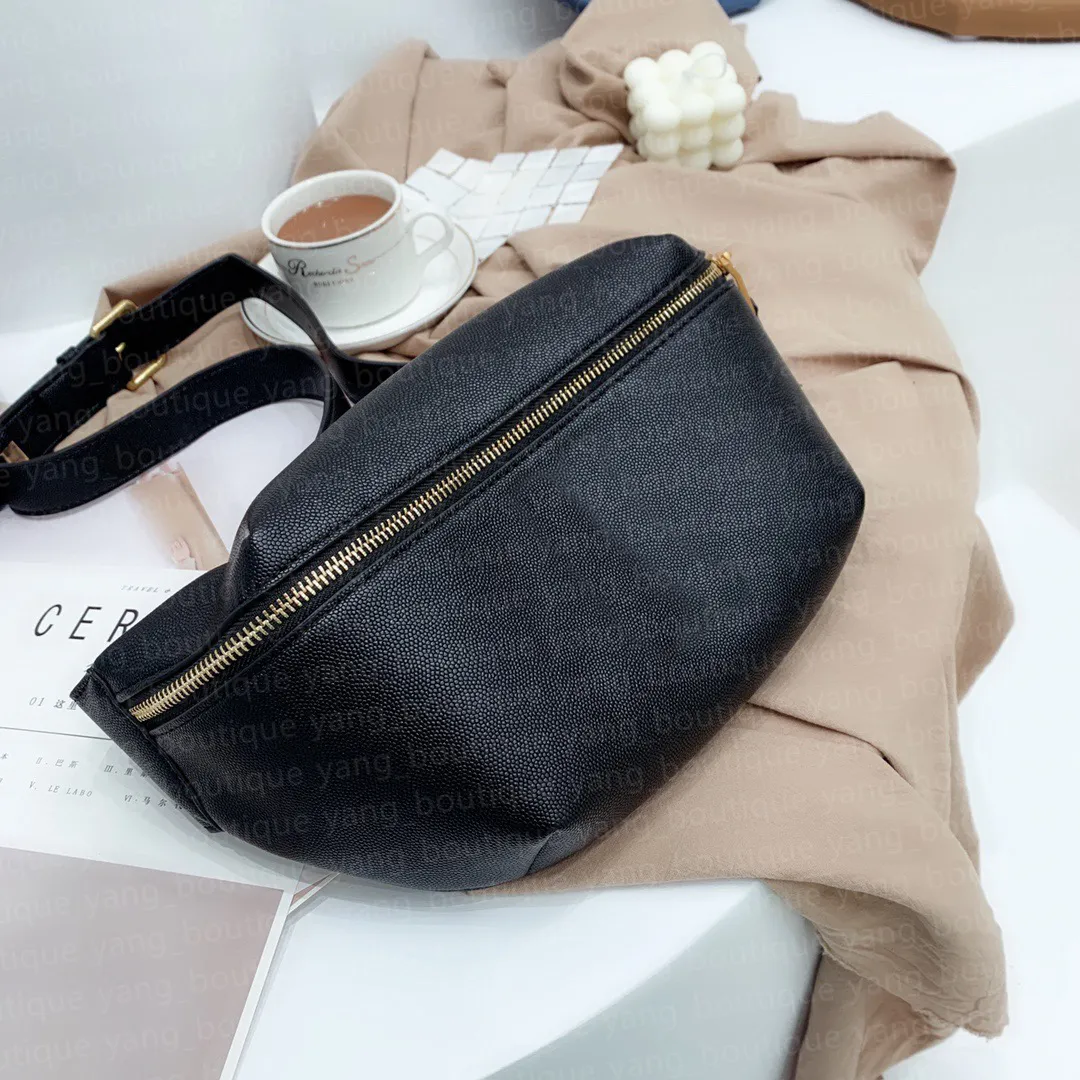 Luxury Leather Belt Bag for Women and Men Designer Unisex Fanny Pack with Lettering Fashion Waist Purse in Black