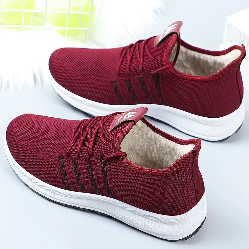 women's swift run lace up sneakers