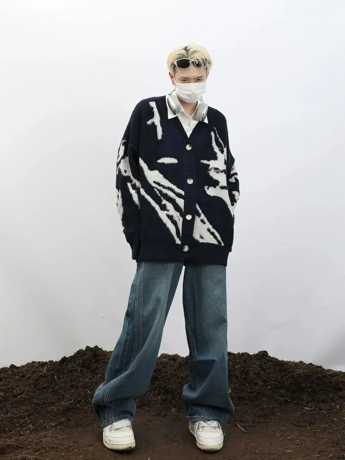 Flocking Cardigan Sweater: Oversized Vintage Knitted Top for