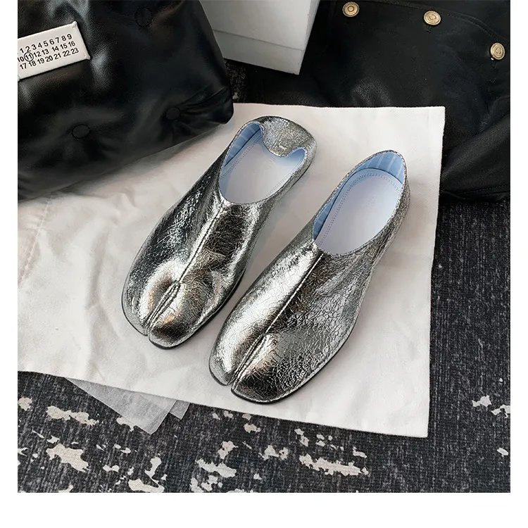 heart shaped loafer【silver】 Prince: Silver Leather - Silver Loafers for Bunions | Sole