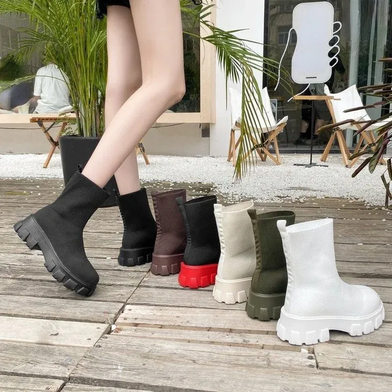 Casual Shoes Popular Women's Shoes Fall 2021 2021 New Martens