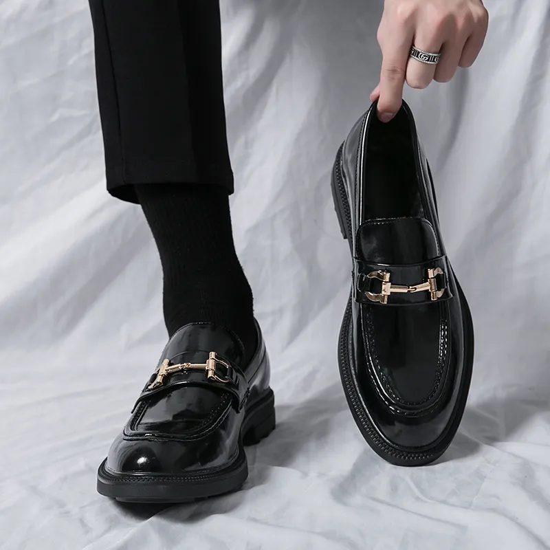 Men's Black Leather Dress Shoes with Rubber Outsole, Pointed Closed Toe, Breathable Fur Lining, Slip-On Loafers for Business and Formal Wear from Dhgate Casual Shoes - price 85.5 Men's Black Leather Dress Shoes with Rubber Outsole, Pointed Closed Toe, Breathable Fur Lining, Slip-On Loafers for Business and Formal Wear from Dhgate Casual Shoes - price 85.5