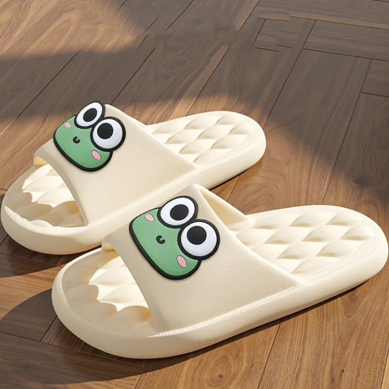 Frog Shoes Frog Flip Flops Summer Slippers: Women's Novelty - Main Image