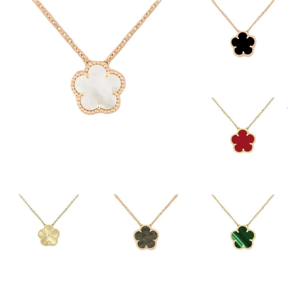 Womens designer necklace sale discount
