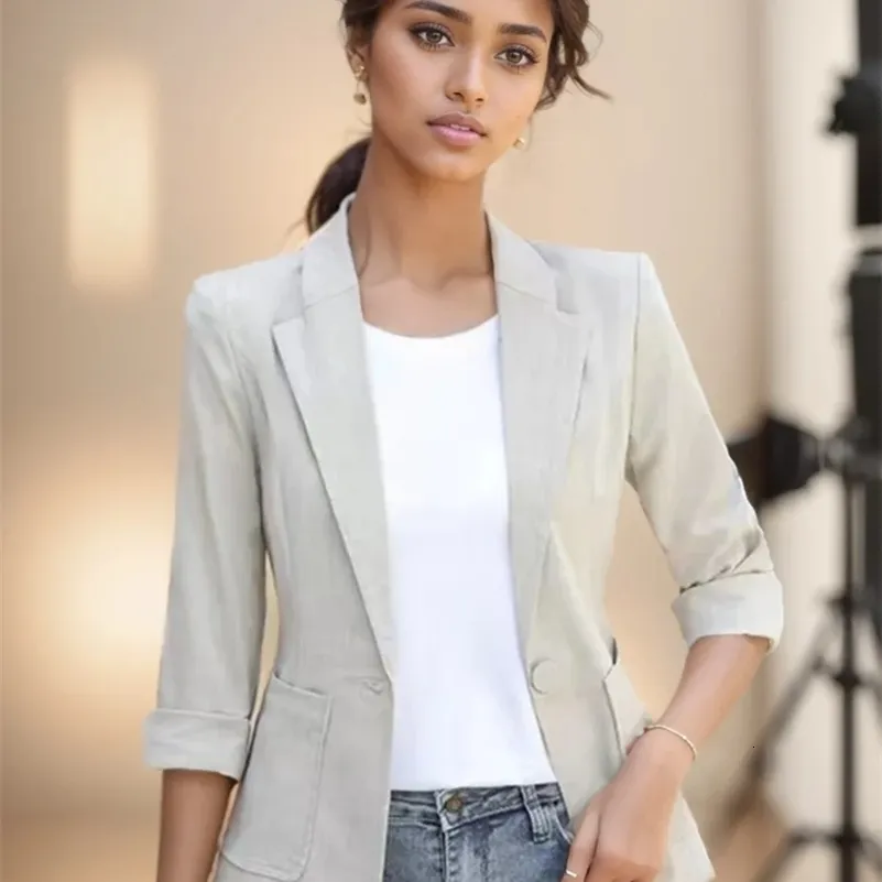 Plus Size Women's Lightweight Blazer: Slim Fit Jacket for Spring Summer  Shop Now!