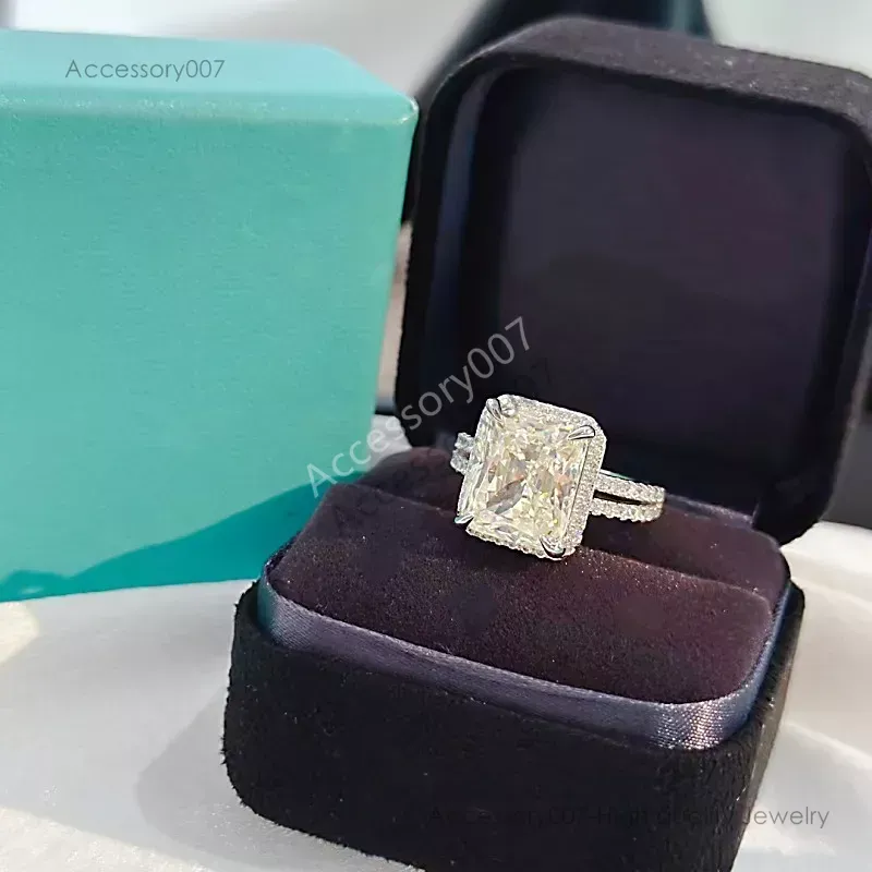 Designer de jóias anéis de luxo quatro garra cinco quilates anel de casamento moda feminina cutback anel 925 prata esterlina quadrado diamante jóias com caixa