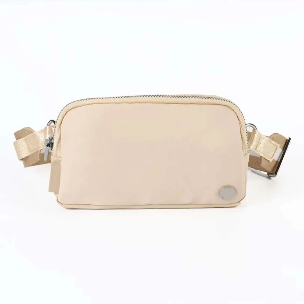 2024 discount Lu partout sac de ceinture fanny pack designer classique bum poitrine yoga bumbag nylon femmes hommes épaule bandoulière taille sacs sacs à main portefeuille 661ESS