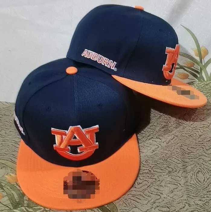 2024 All Team Fan's USA College Baseball Adjustable Alabama Crimson Auburn Tigers Hat On Field Mix Order Size Closed Flat Bill Base Ball Snapback Caps Bone Chapeau a0