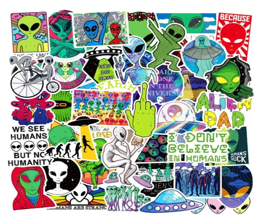 50pcslot bilklistermärken Alien UFO Trolley Case Skateboard Notebook Stickers Waterproof PVC borttagbara klistermärken för bilmotorcykel Bi1615693