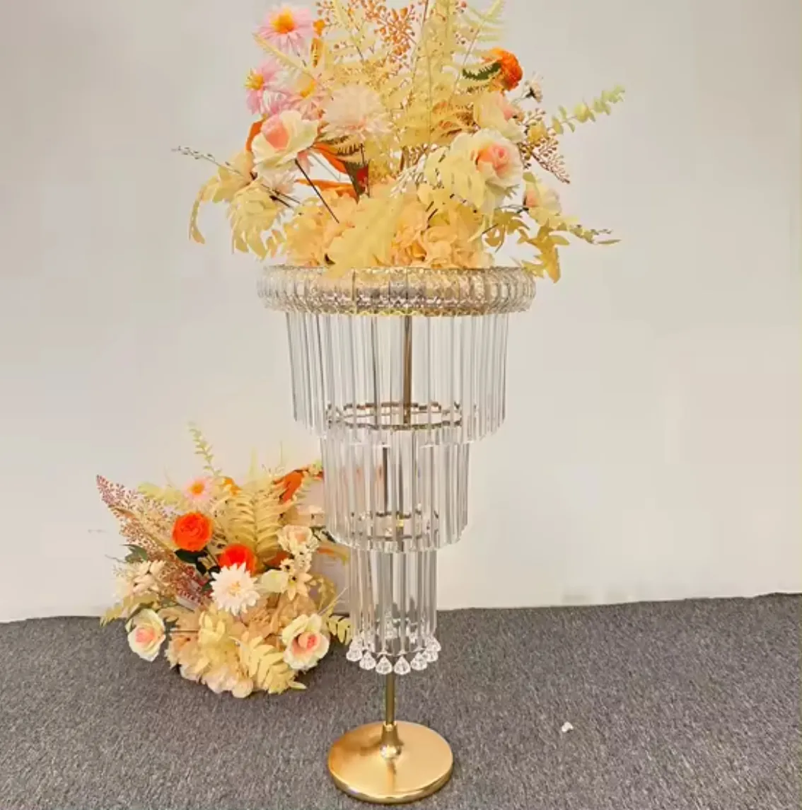 5pcs/10pcs）アクリルクリスタルローマの列Vase Pillar Party/Banquet Road Lead Stand WeddingPlinth for New Wedding Decoration