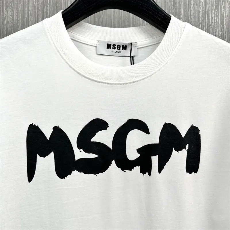 Mode msg tshirt designer mens t skjortor tryckt tee män kvinnor kläder c1-12 rund hals kort ärm tshirt casual lös gata hiphop tops Cyd24030101