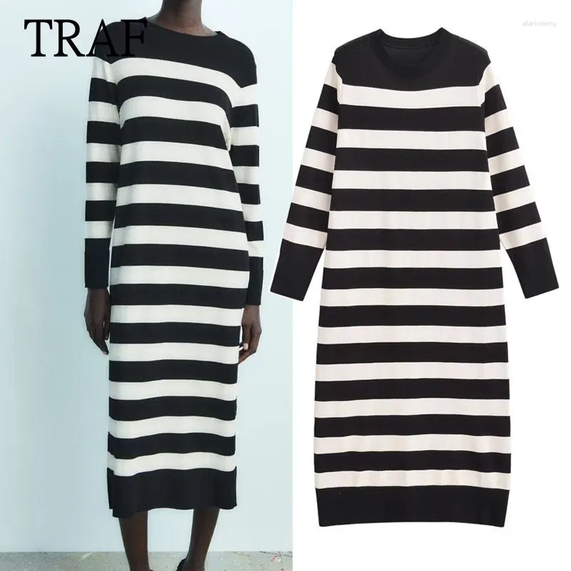 Casual Dresses TRAF Striped Knit Dress Women 2024 Autumn Vintage Sweater Long Clothing Sleeve Loose Streetwear