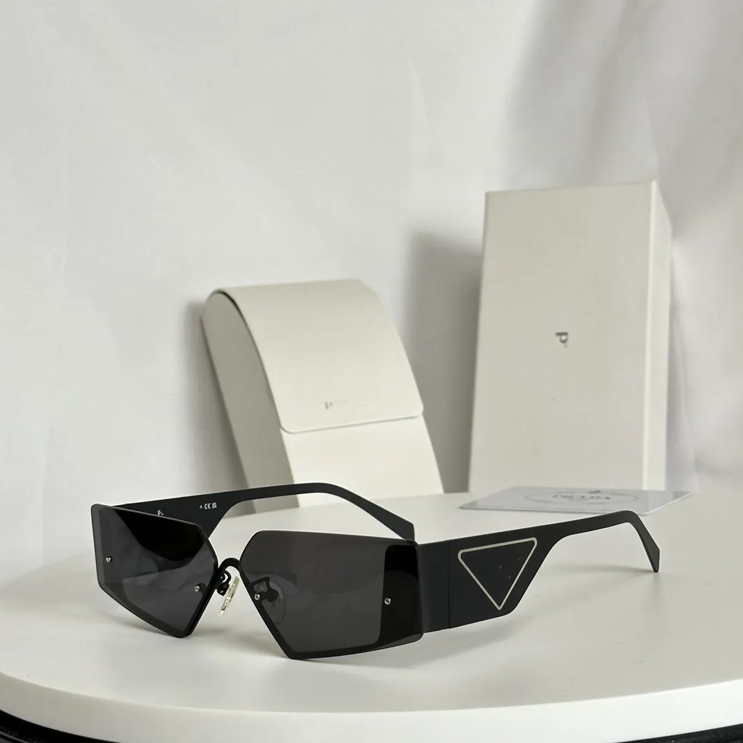 Moda Tasarımcısı PPDDA Güneş Gözlüğü Klasik Gözlük Gözlüğü Erkekler ve Kadınlar İçin Açık Plaj Güneş Gözlüğü İsteğe Bağlı Üçgen İmza 3 Çok Renk