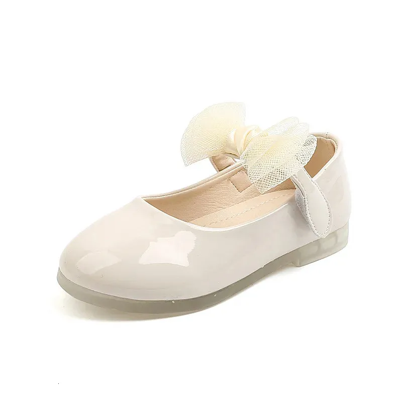 Enfants en cuir appartements pour les tout-petits filles marque printemps automne enfants chaussures habillées en cuir verni PU avec dentelle noeud papillon doux 240226