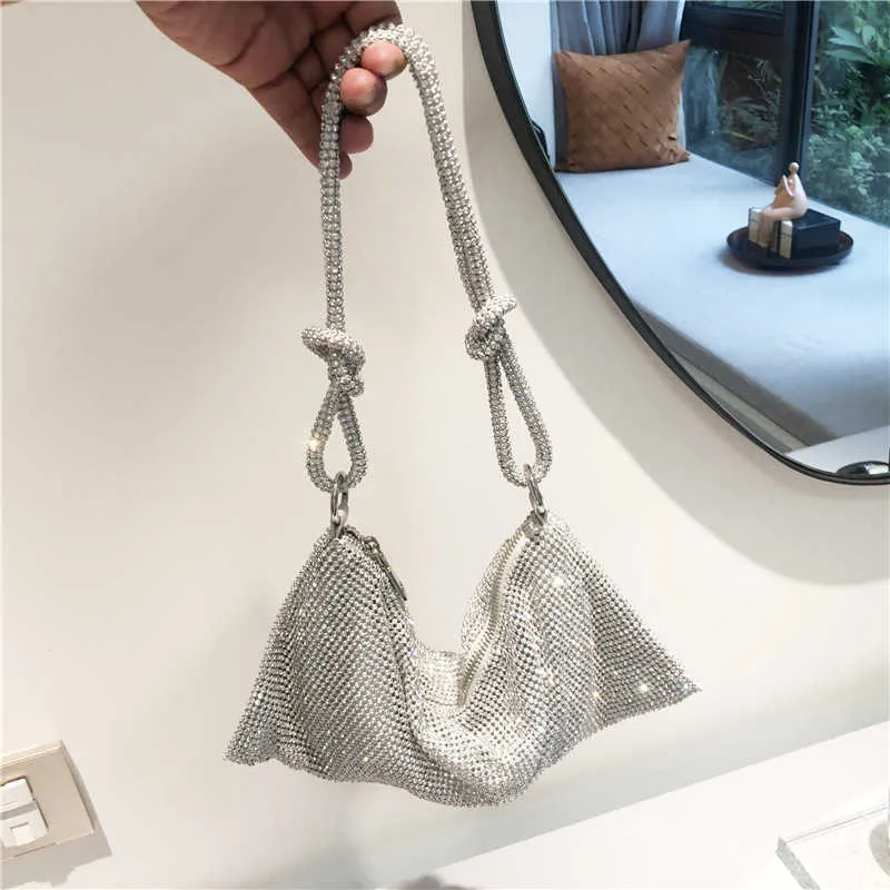 Bolsas de ombro Novo nicho diamante incrustado único ombro portátil saco de axilas malha diamante vermelho portátil bolsa feminina rei água saco de diamante mulher