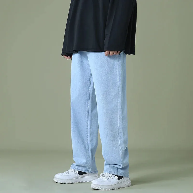 Autumn Men Denim Wideleg Pants Korean Style Straight Light Blue Baggy Jeans Elastic Waist Student Trousers Male Black Gray 240227