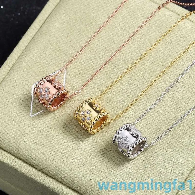 2024 Designer Vans Klavertje Vier S925 Zilver Rose Goud Caleidoscoop Vier Blad Gras Ketting Kleine Man Ketting Vrouwelijke