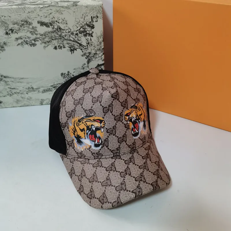 Nowy projektantka Kobiet Baseball Hat Fashion Summer Leisure G Regulowane płótno mężczyźni Ball Cap nadaje się na wszystkie okazje Nowe przybycie #0124