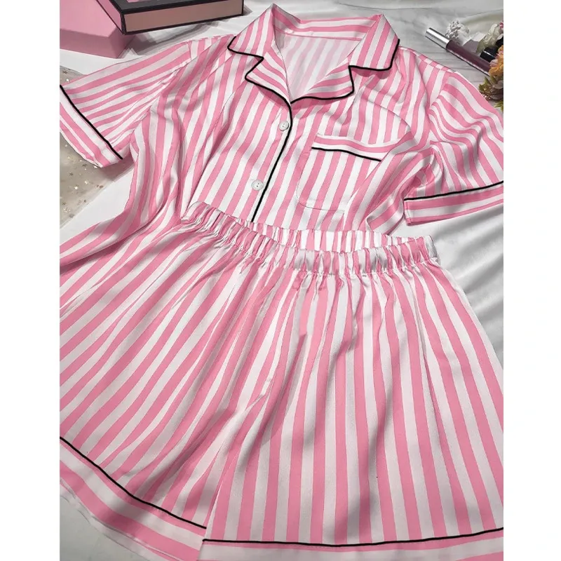 Pyjama en soie glacée pour femmes, ensemble deux pièces à manches courtes, ample, rayé rose, satin, 240301