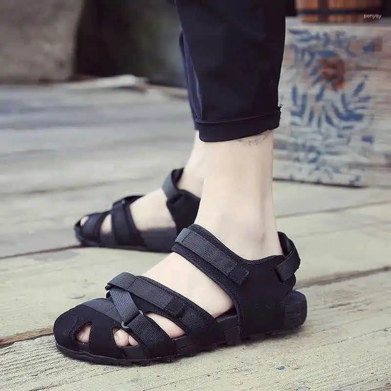 Sandalen Zomer Mode Mannen Platte Casual Vrouwen Comfortabele Schoen Outdoor Paar Antislip Schoenen Strand Ademend DM-98