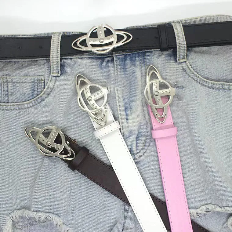 Ceinture de styliste Saturn pour femmes, boucle à plaque solide, boucle lisse, fine, tendance, Jeans tendance