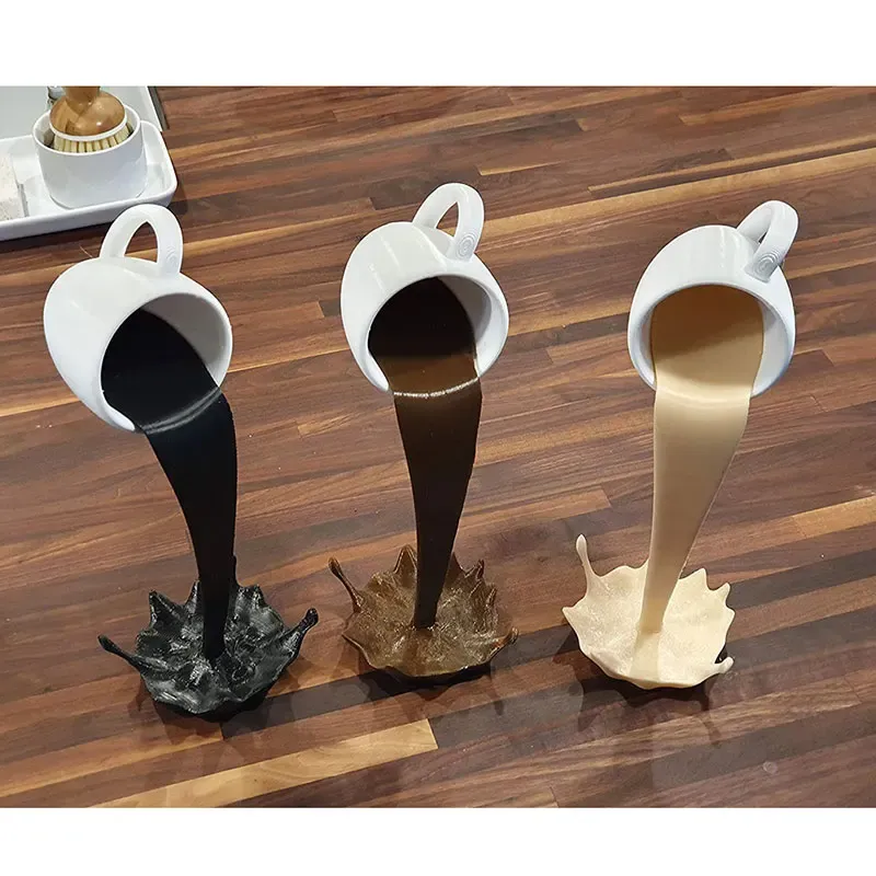 Tools 25cm Floating Spilling Coffee Cup Home Decoration Sculpture Kitchen Decor Spilling Magic Pouring Splash Desktop Ornaments