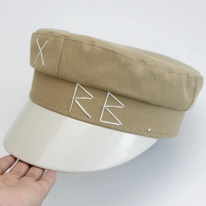 Sombreros de invierno para mujer, sombrero de marinero de algodón a la moda, bordado con letras RB, sombrero militar, gorra informal de viaje con tapa plana, gorra cálida con visera 240229