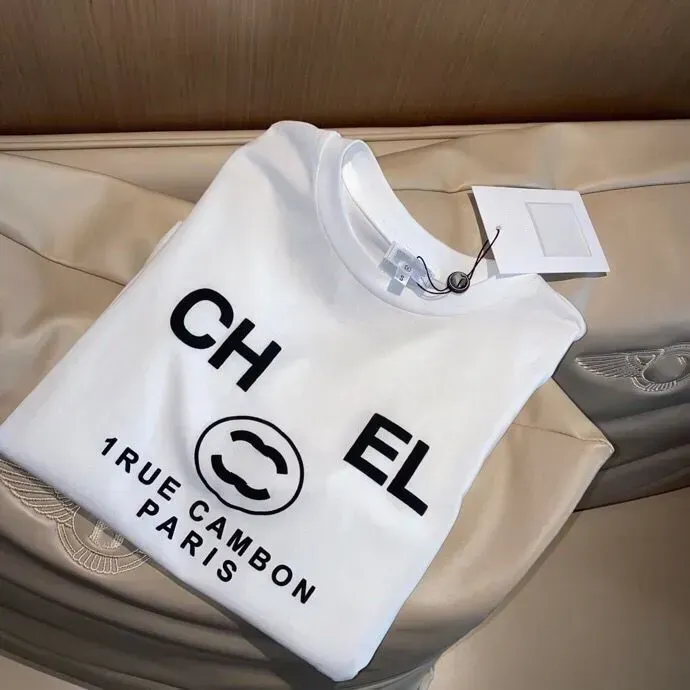 Camiseta progresiva de algodón de manga corta con cuello redondo para mujer, ropa de moda francesa, alfabeto doble C impreso, moda para parejas