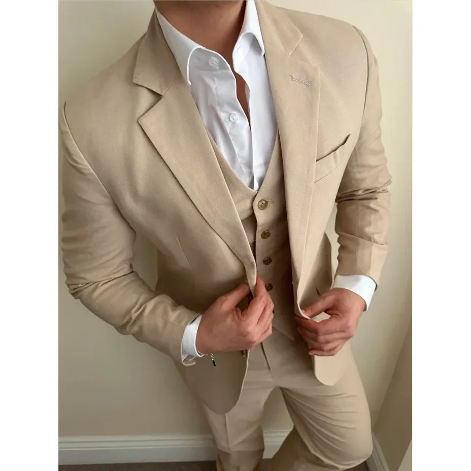 Costumes Kaki Homme Costumes Simple Boutonnage Revers Cranté Plat Longueur Régulière Occasion Formelle De Luxe 3 Pièces Veste Pantalon Gilet Tissu De Mariage