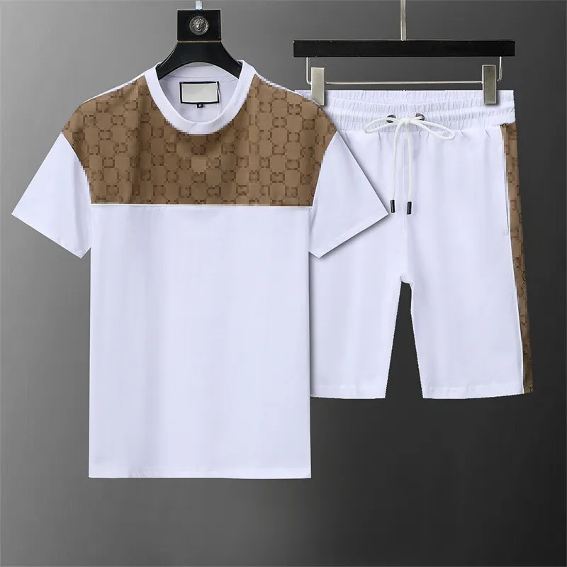 Tasarımcı Erkekler Spor Giyim Erkekler Spor Giyim Gömlek Kadın T-Shirt Şortları İki Parçalı Mektuplarla Set Kısa Kollular T-Shirt Sıradan Üst T-Shirt M-3XL