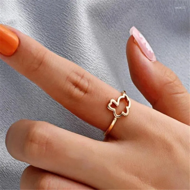 Klusterringar Fashion Metal Hollow Out Animal Ring Gold och Silver Color Women's Finger Accessories Creative Girl Jewelry