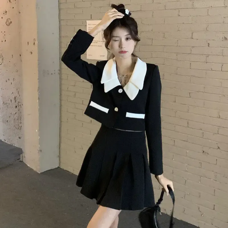 スーツ女性の甘いカジュアルショートブレザースカート2ピースドレスセット春秋の韓国ファッションパッチワークブラックジャケットミニスカート衣装
