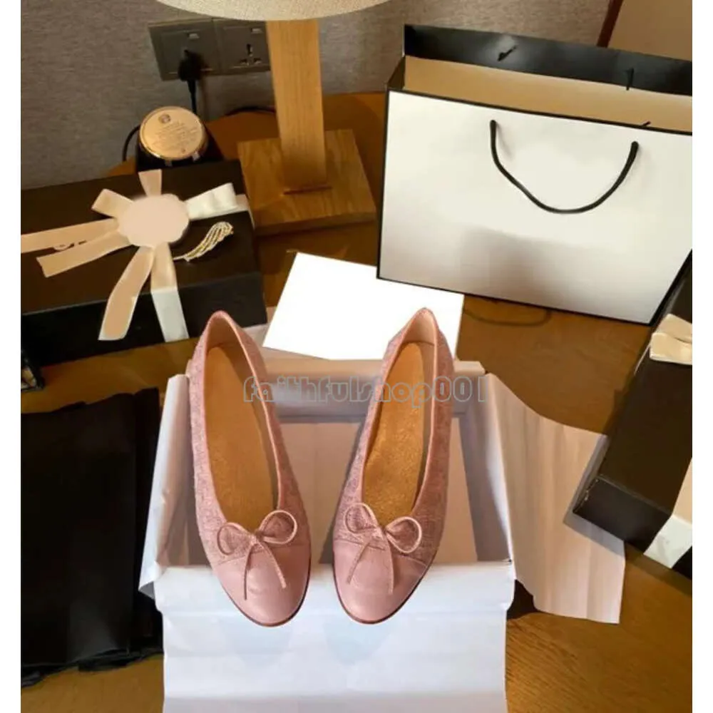 Designer Casual Schoenen Parijs Merk Channle 2C Zwarte Ballet Flats Schoenen Dames Lente Gewatteerde Lederen Slip-on Ballerina Luxe Ronde Neus Dames Jurk Schoenen 735