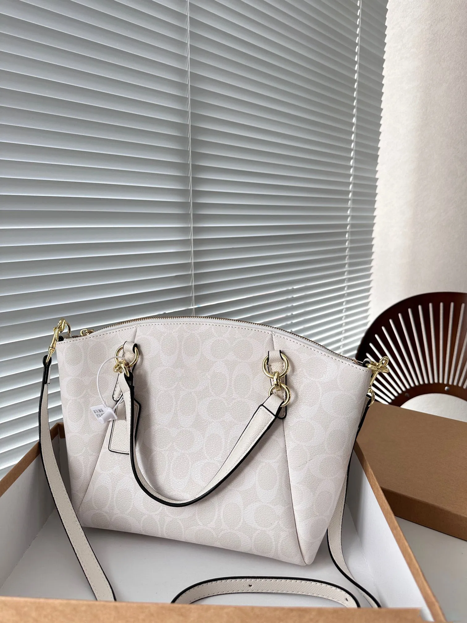 Fashion Designer Bag New Luxury Dumpling Bag Original Single Hardware Exquisite Fabric Leisure Goddess Bag Long Shoulder Strap Single Shoulder Crossbody Bag